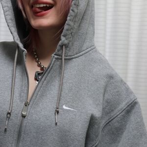 COPY - Nike gray zip up hoodie